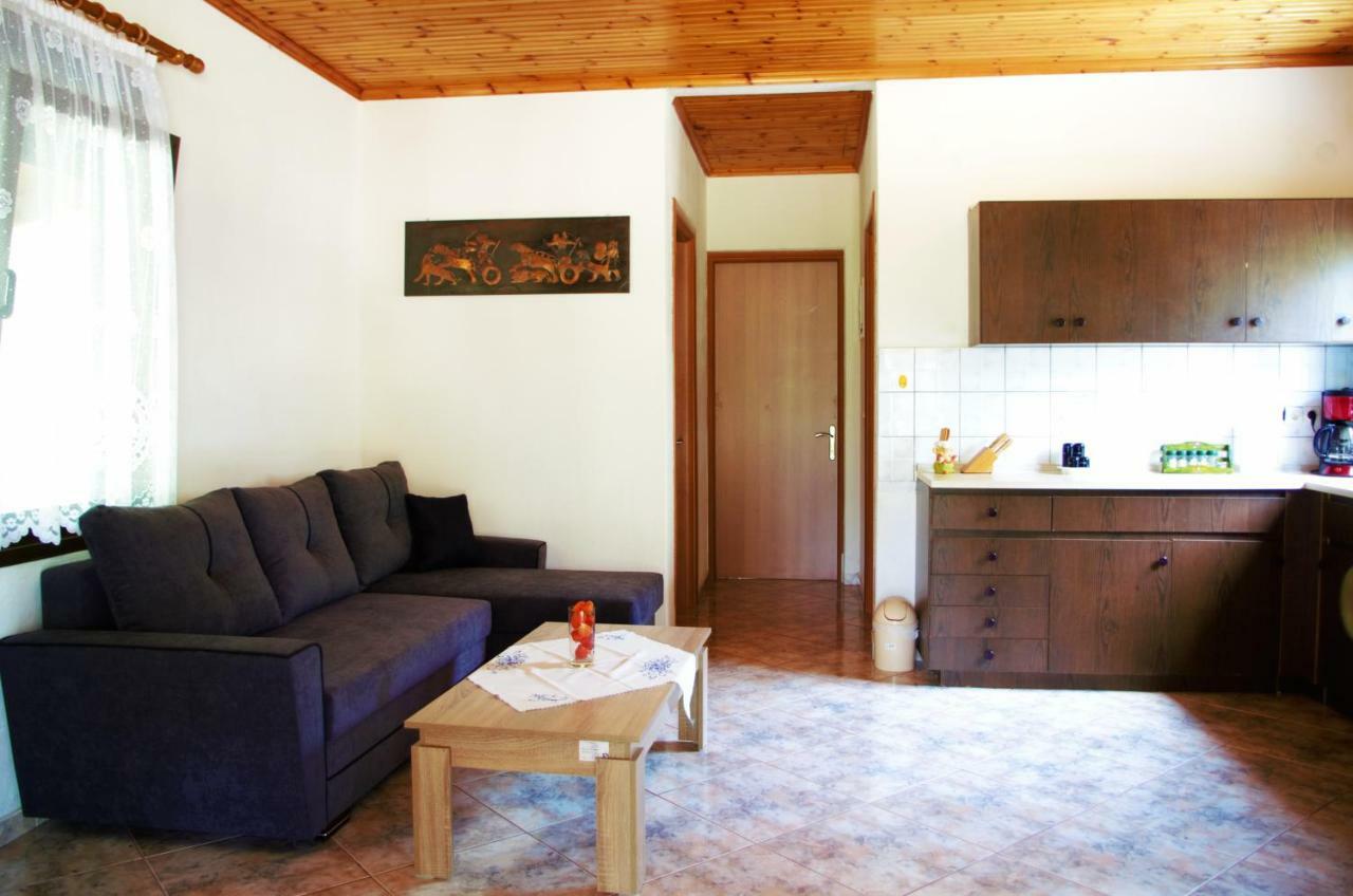 Villa Ktima Elia Skala Sotiros Exterior foto